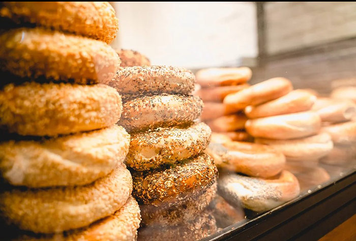 LA FABRIQUE DE BAGEL DE MONTREAL